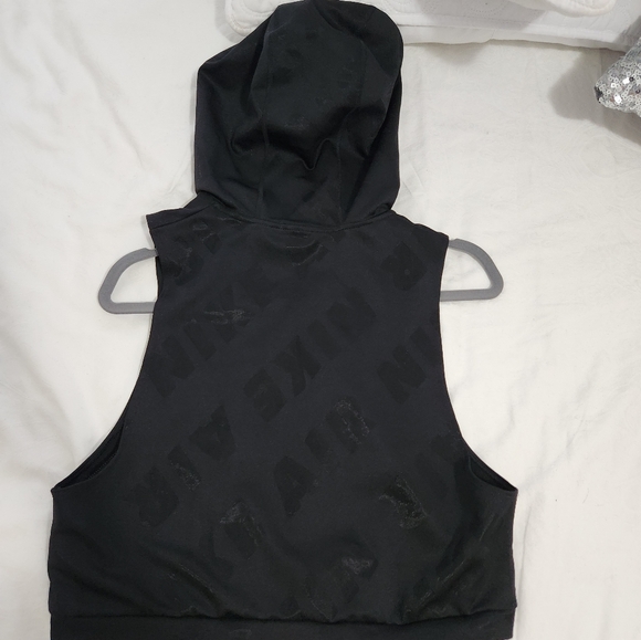 NIKE AIR CROP TOP SIZE S - Picture 2 of 7